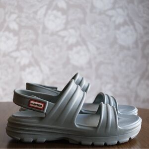 Hunter Bloom Sandals